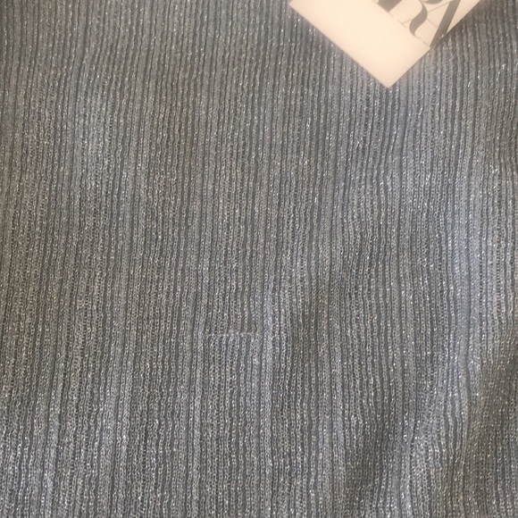 🆕 Zara metallic thread, long sleeve top. - Picture 13 of 13